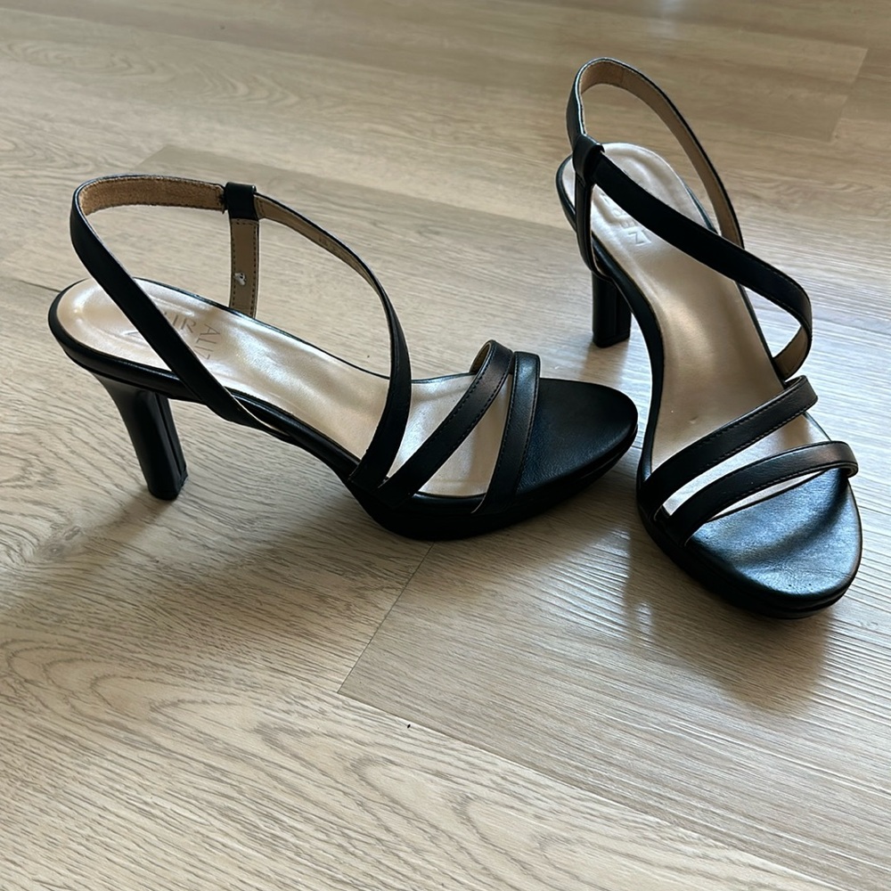Dress Shoe - Never Worn